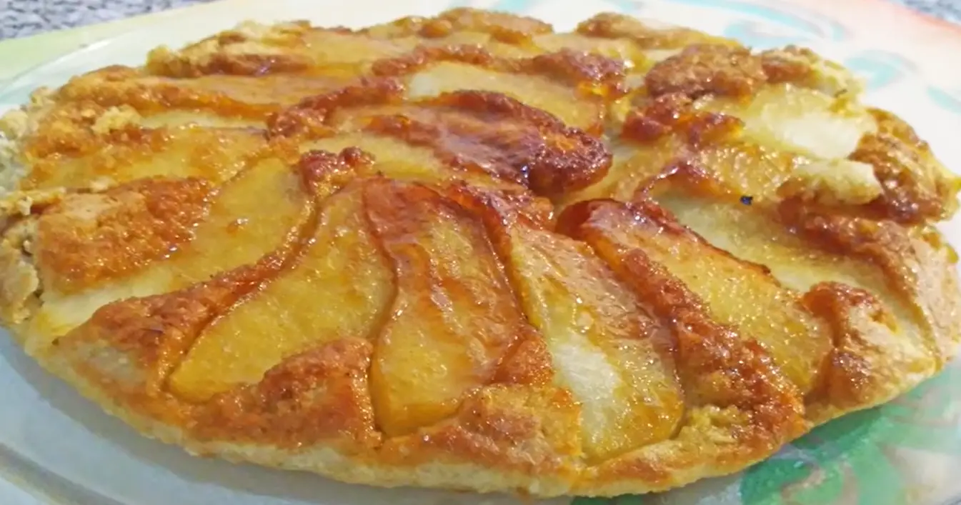 Tarta de manzana y avena sin horno, sin lactosa, bajas calorias lista en 15′ rápido, fácil y barato