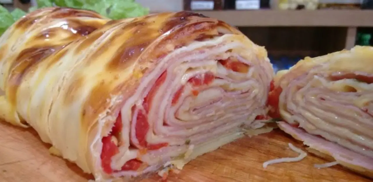 Arrollado de Jamón y Queso con masa para tarta