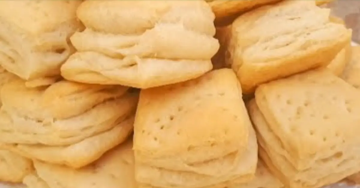 Si tienes ganas de comer algo rico, aquí te traemos una receta de Como hacer criollitos de grasa "Bizcochitos de panaderia" 