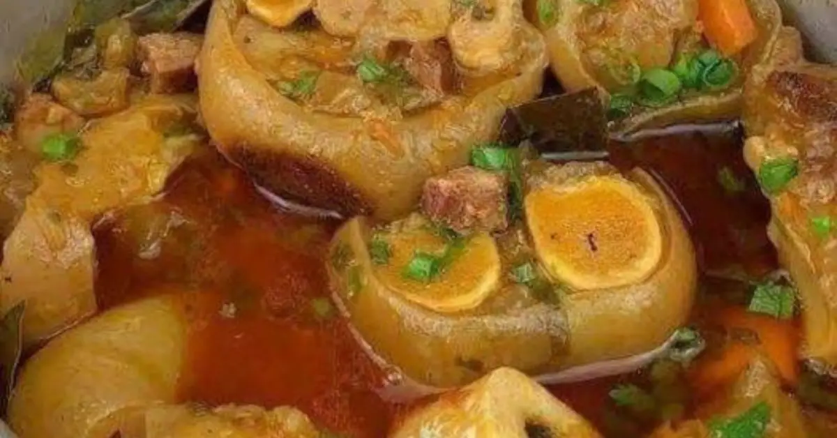 Si quieres preparar un exquisito plato ideal para estos días de frío anímate a preparar este delicioso caldo de osobuco
