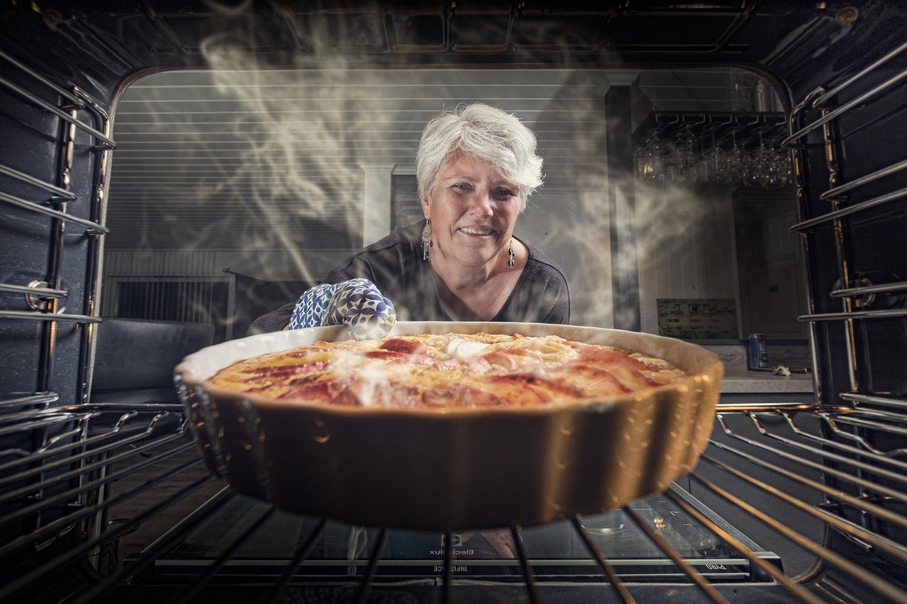 Cómo hacer un pastel esponjoso en casa sin horno, usando solo una olla