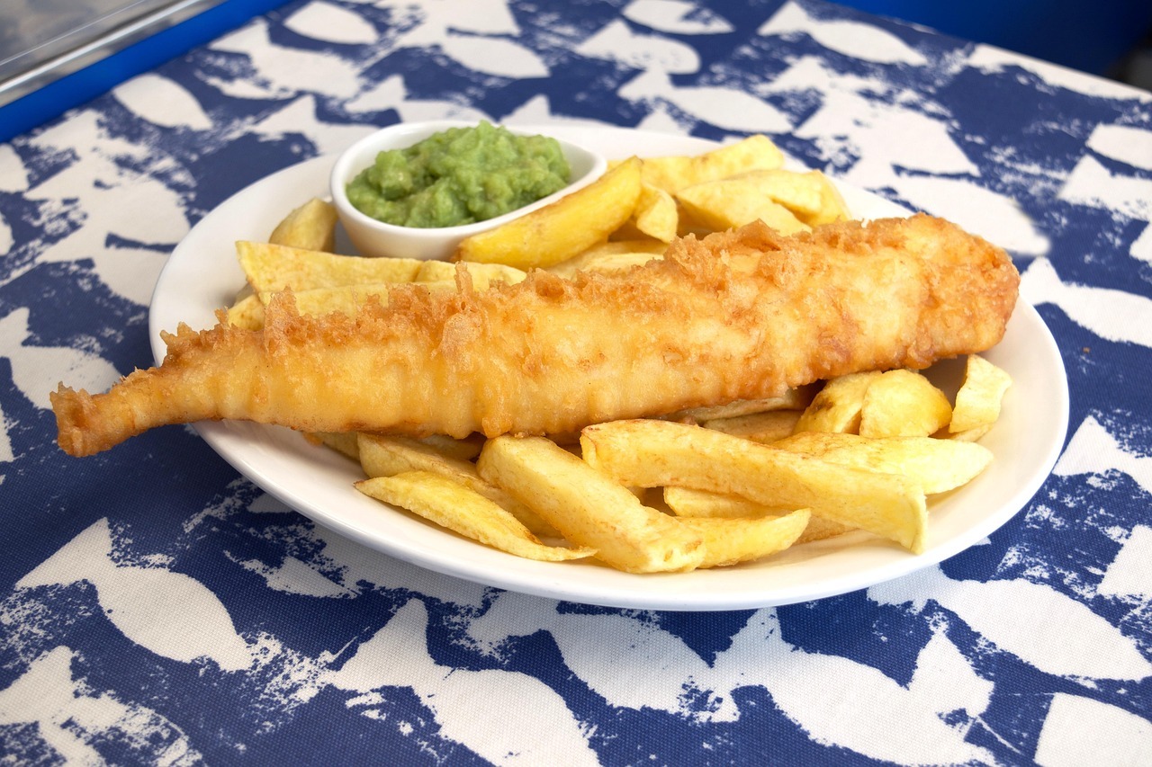 Cómo preparar pescado frito crocante y jugoso en casa
