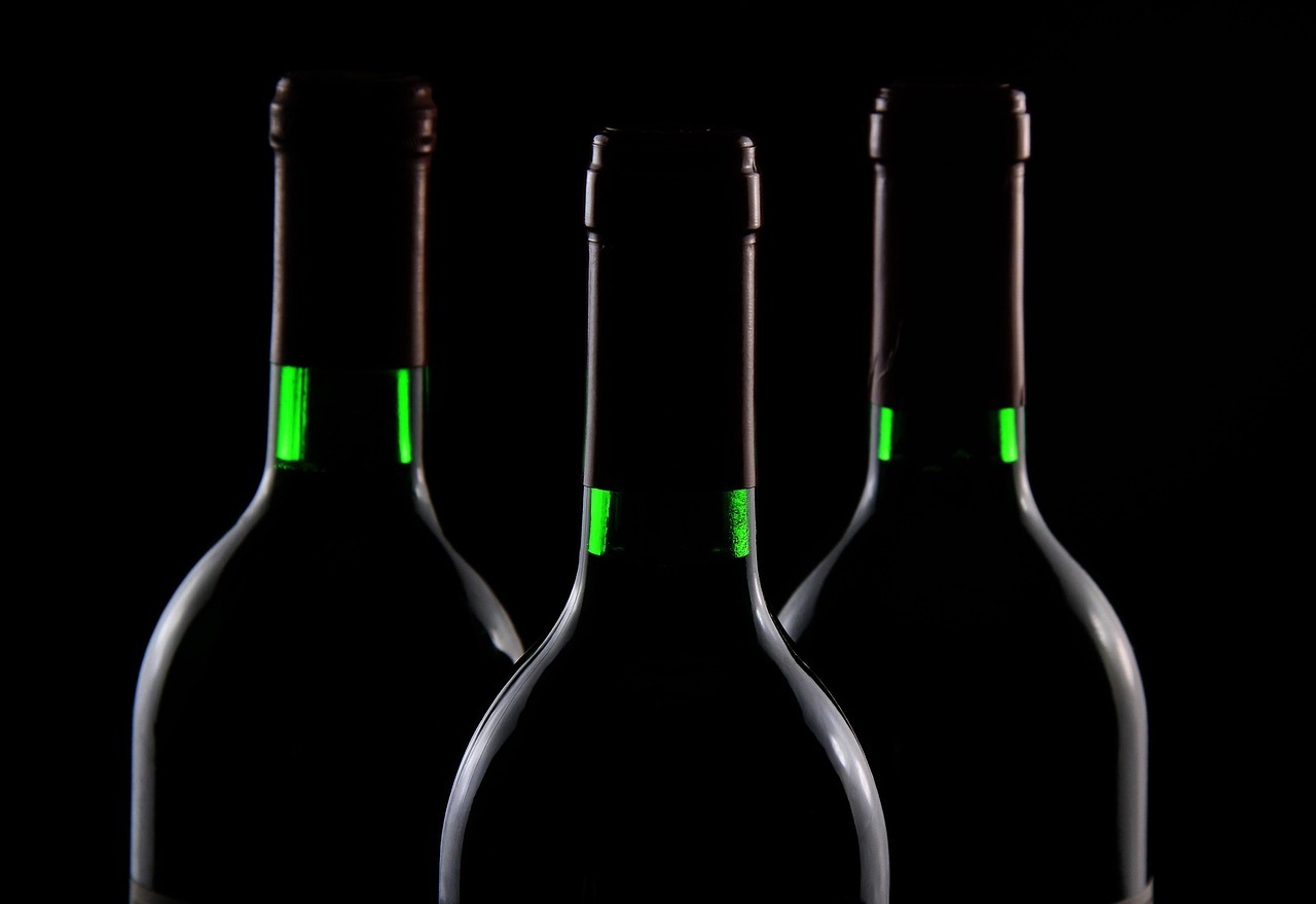 Botellas plásticas como moldes de cemento: guía para crear piezas decorativas en casa