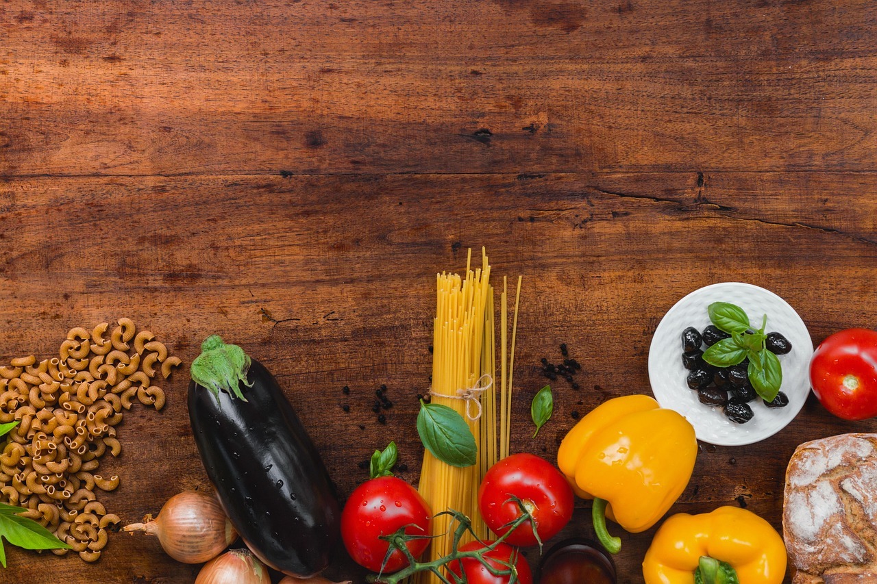 Pasta con berenjena, atún y tomates cherry: receta fácil con pocos ingredientes